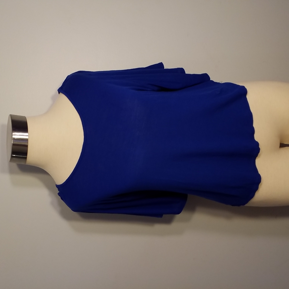 3/$25 Express Bright Blue Top XS scoop neck short sleeve